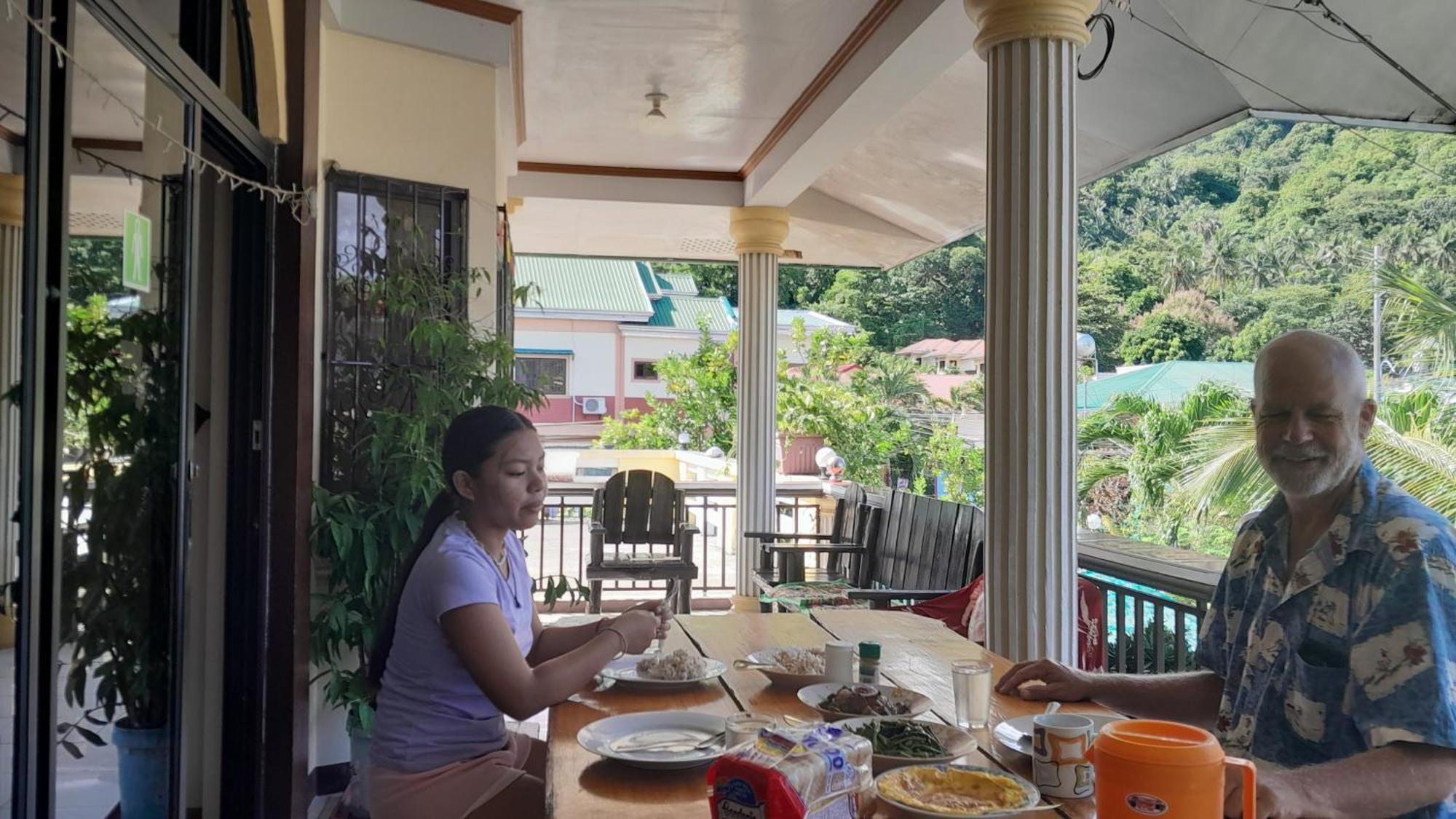 Riverside At Aninuan Accommodation And Food Puerto Galera Eksteriør bilde