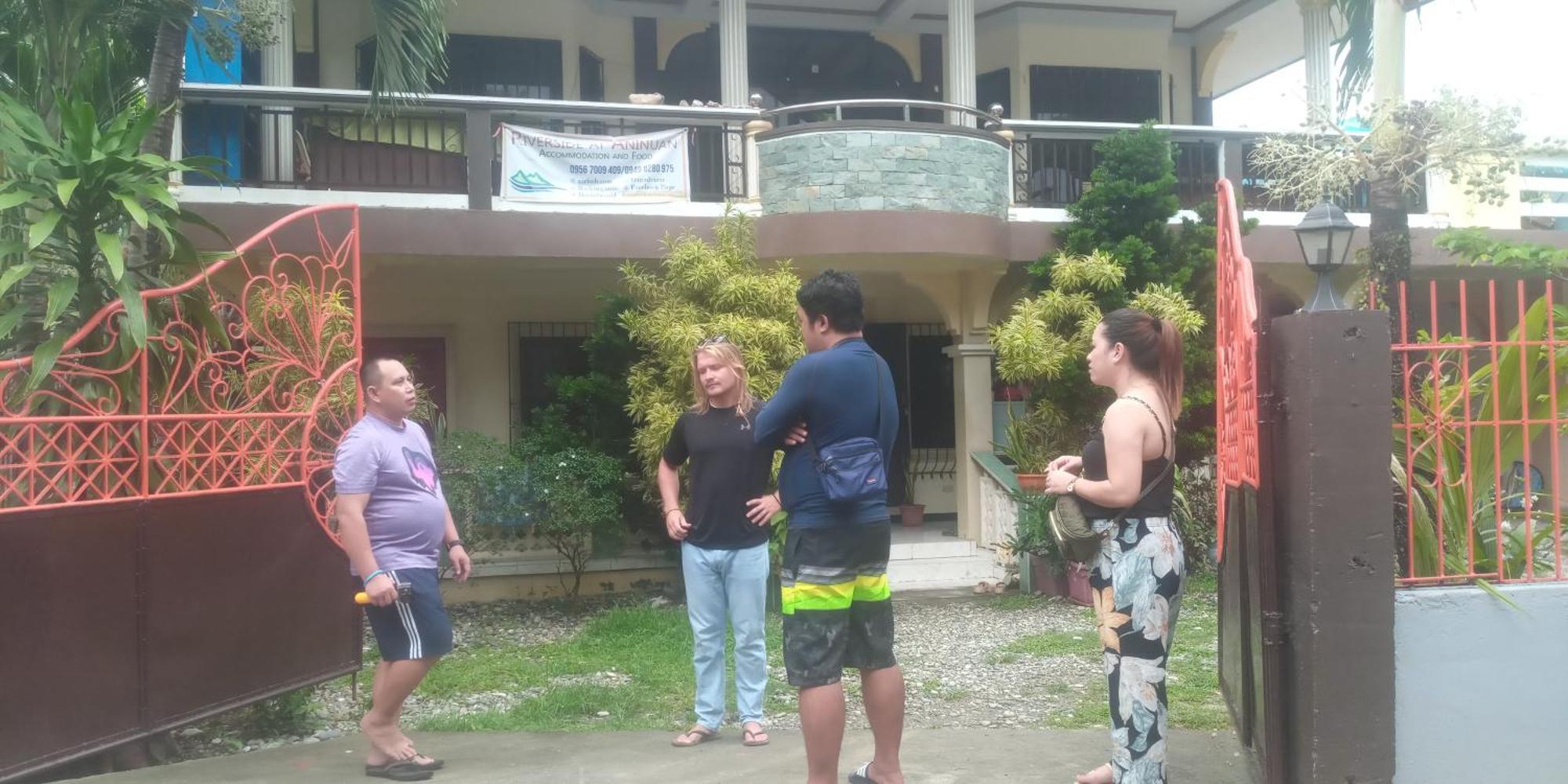 Riverside At Aninuan Accommodation And Food Puerto Galera Eksteriør bilde