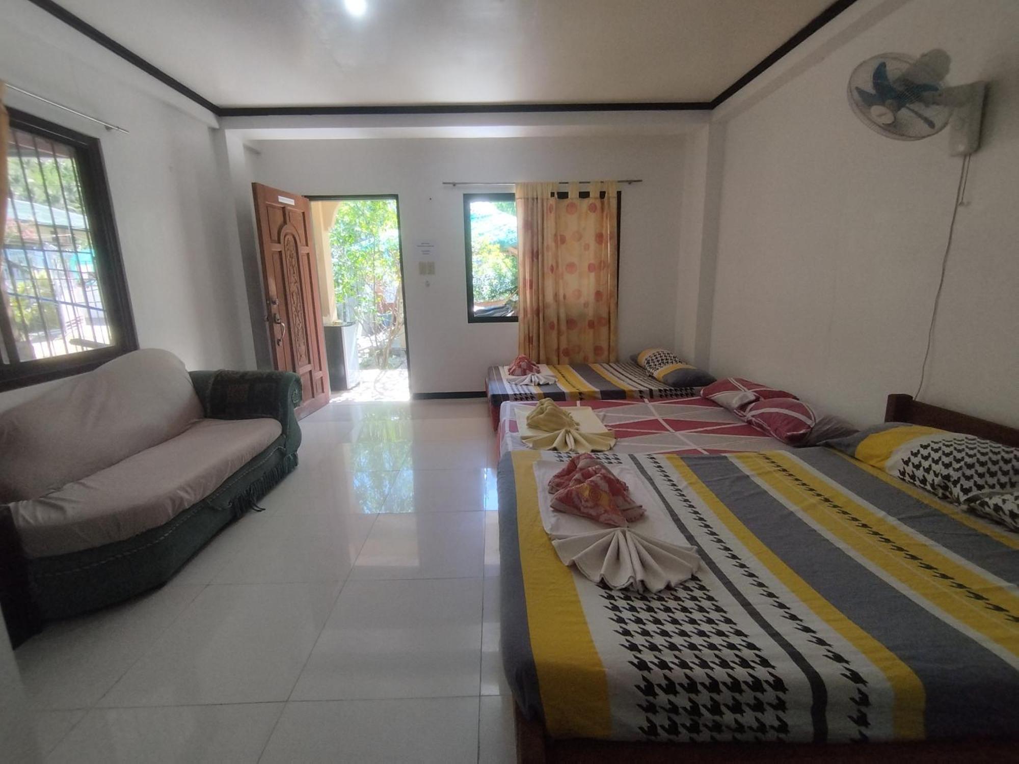 Riverside At Aninuan Accommodation And Food Puerto Galera Eksteriør bilde